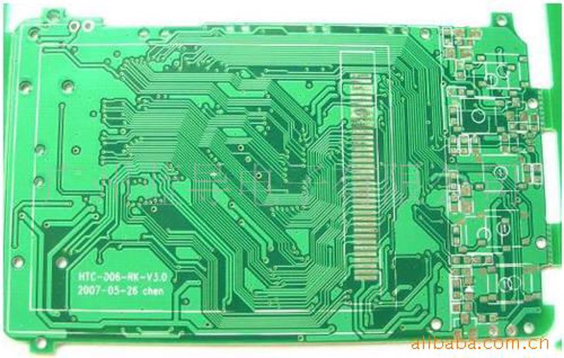 PCB制板行业:从传统到现代的技术飞跃
